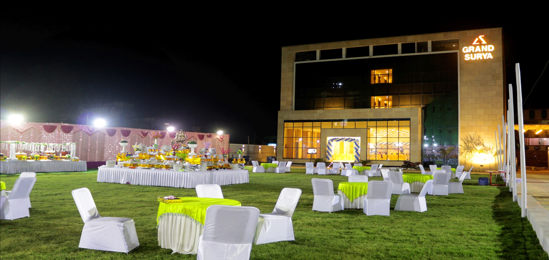 Hotel Grand Surya